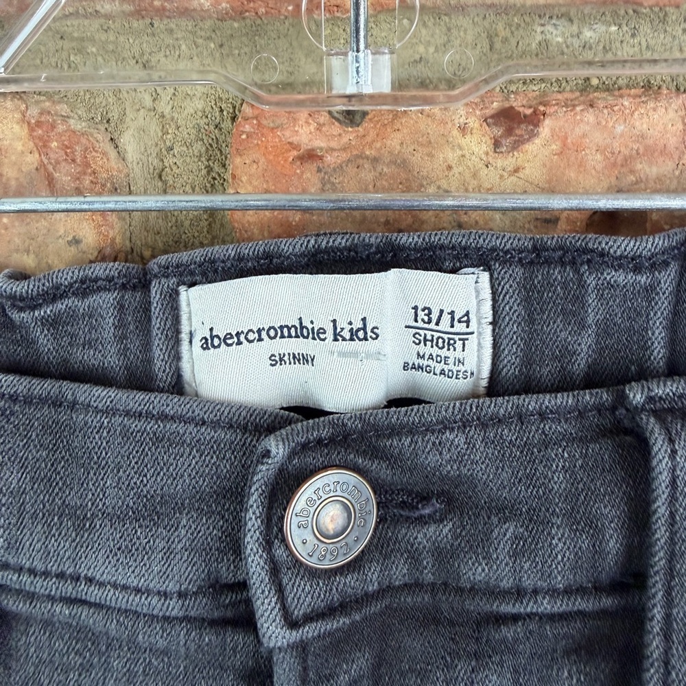 Abercrombie & Fitch Kids Super Skinny Jeans - Picture 2 of 3